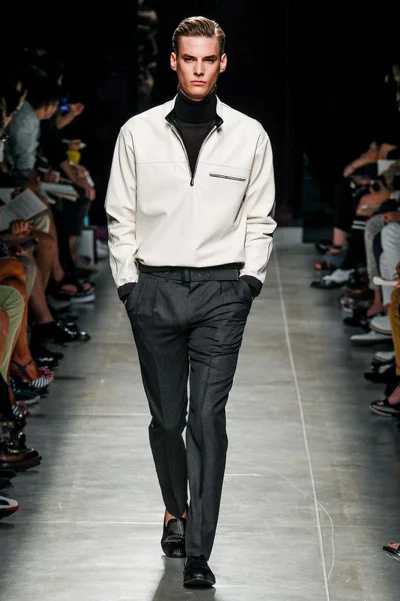 Look 21